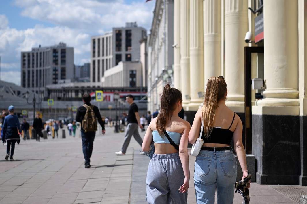 Харассмент в метро